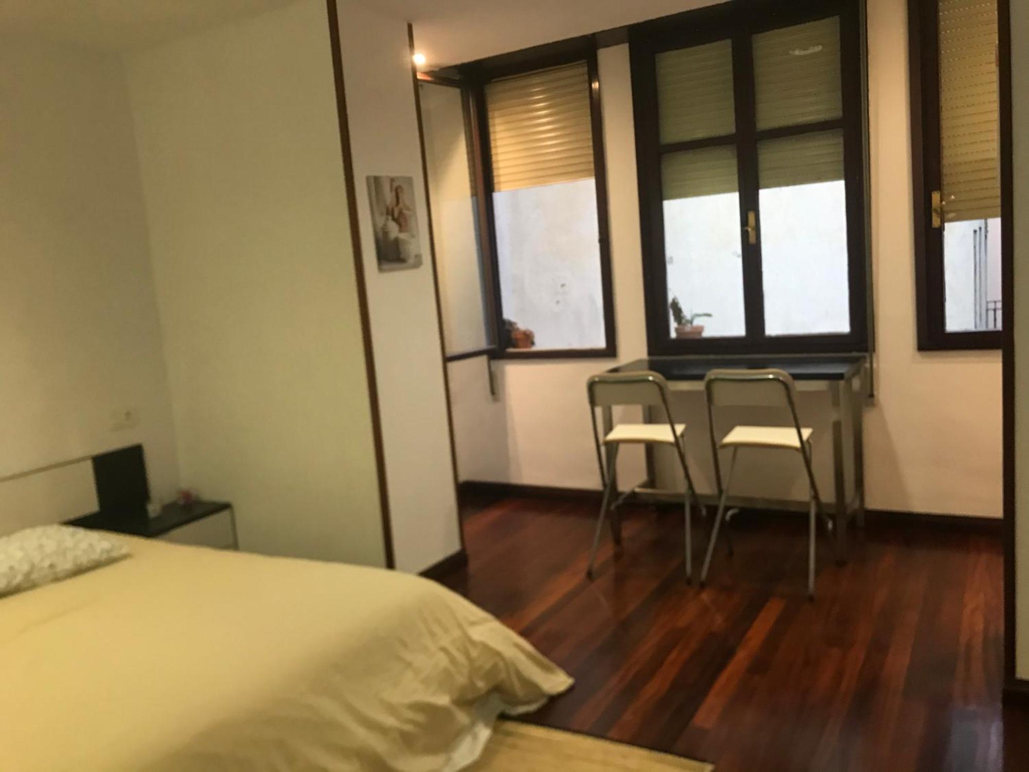 Apartamento En Pleno Centro Catedral 1D Oviedo Exteriör bild